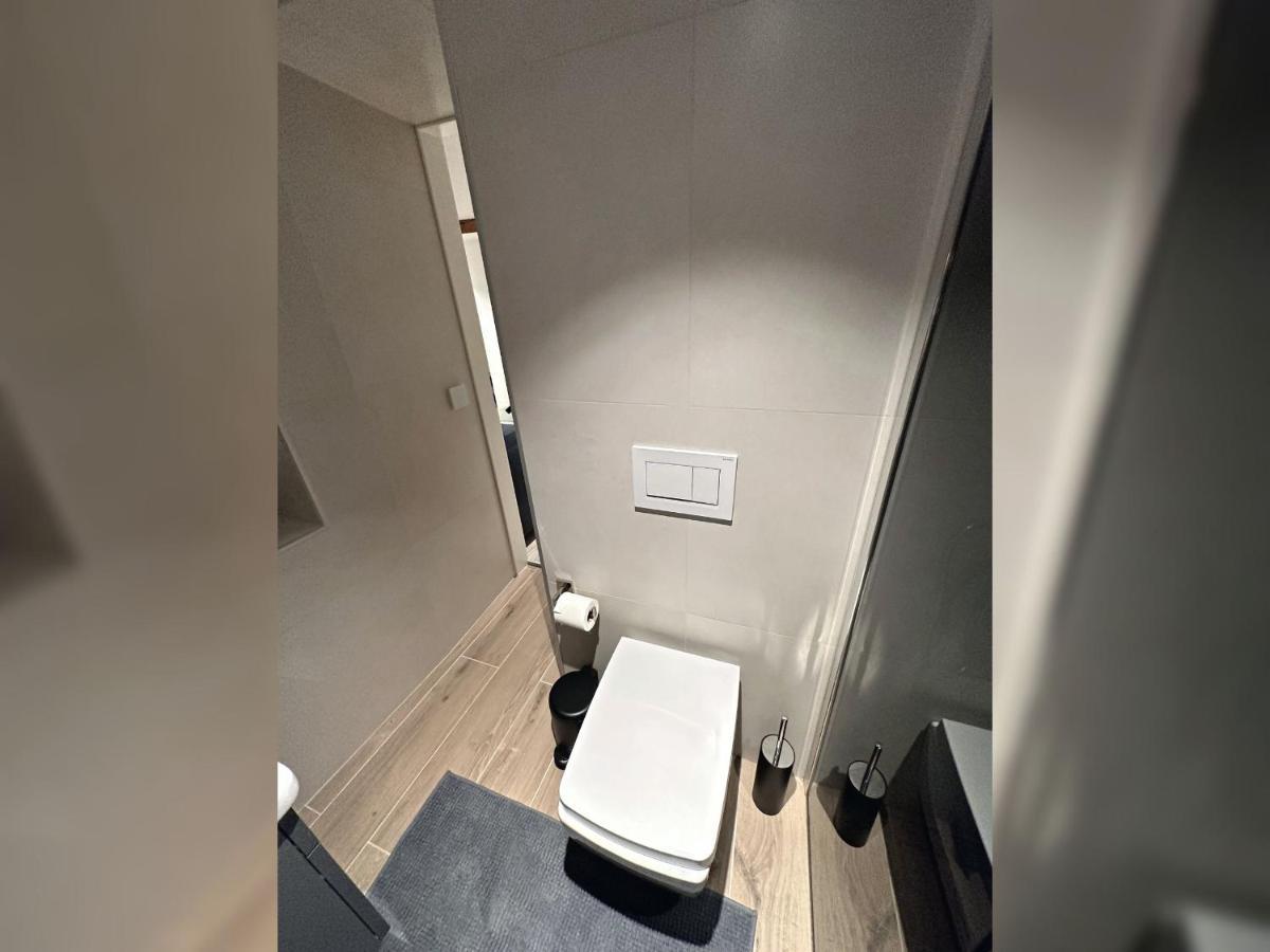 Jobelhome Alb Apartment Bad Urach Esterno foto