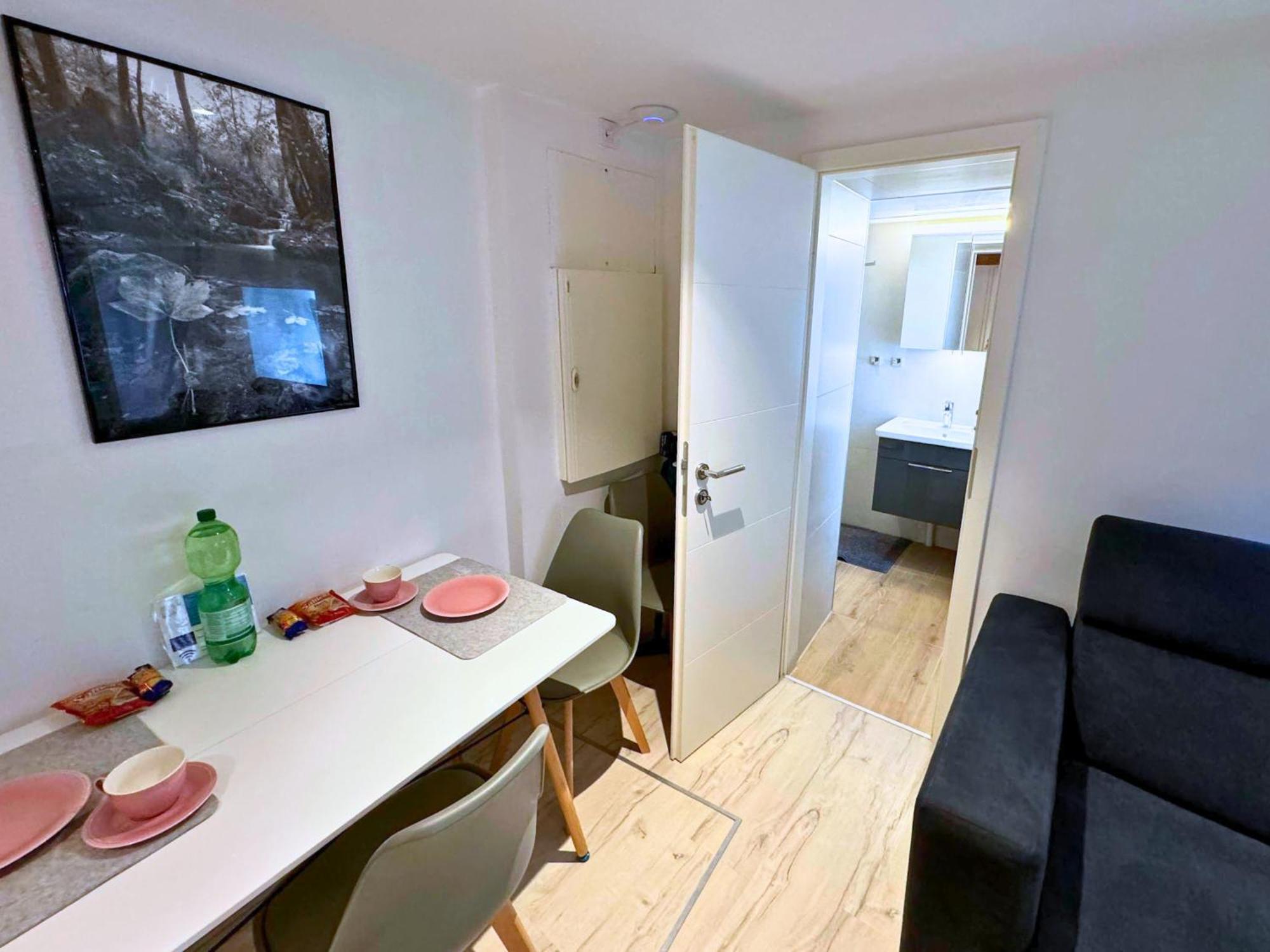 Jobelhome Alb Apartment Bad Urach Esterno foto